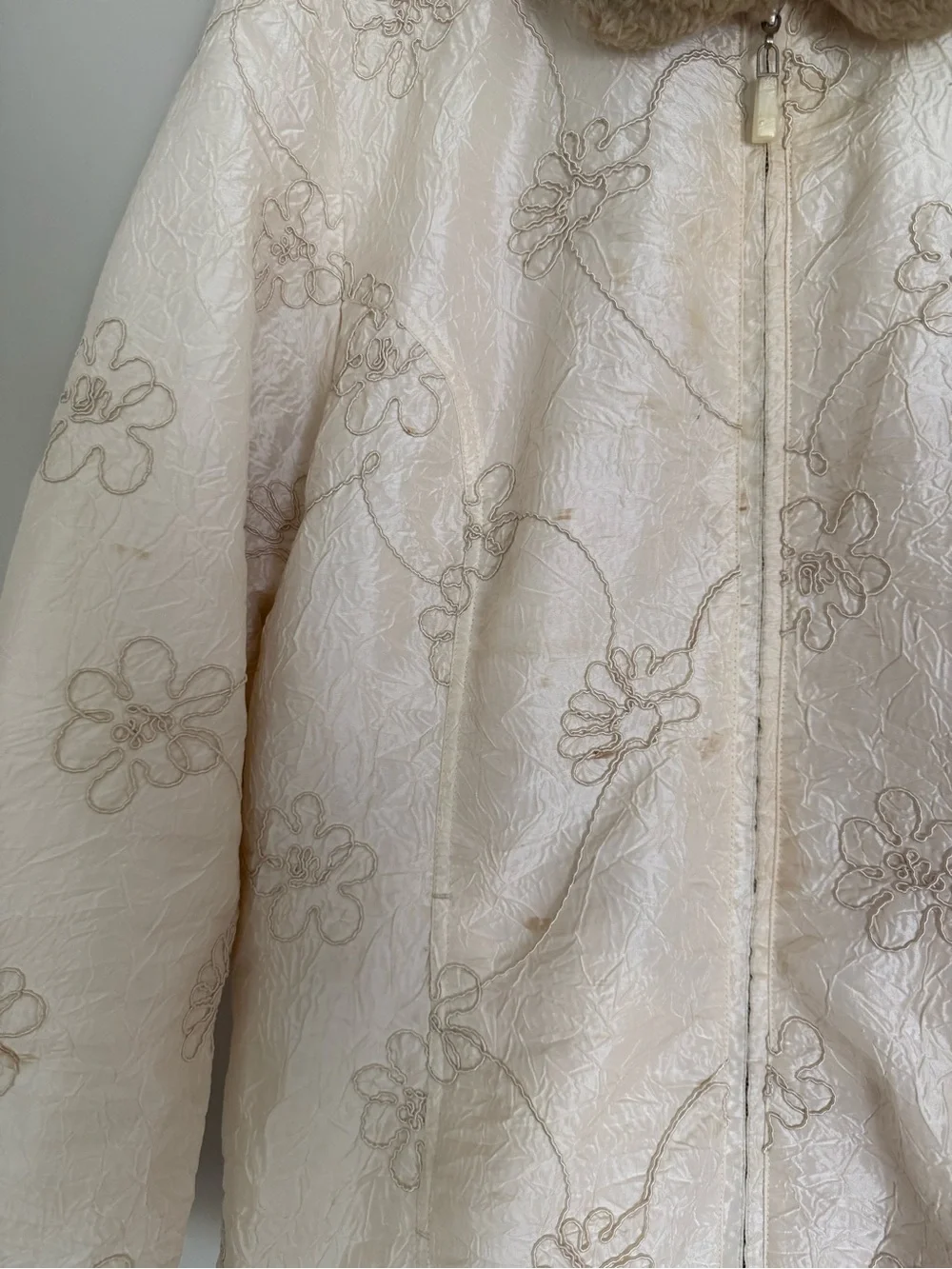 VTG Coldwater Creek Quilted Embroidered Floral Cream Faux Fur Collar Jacket Sz L
